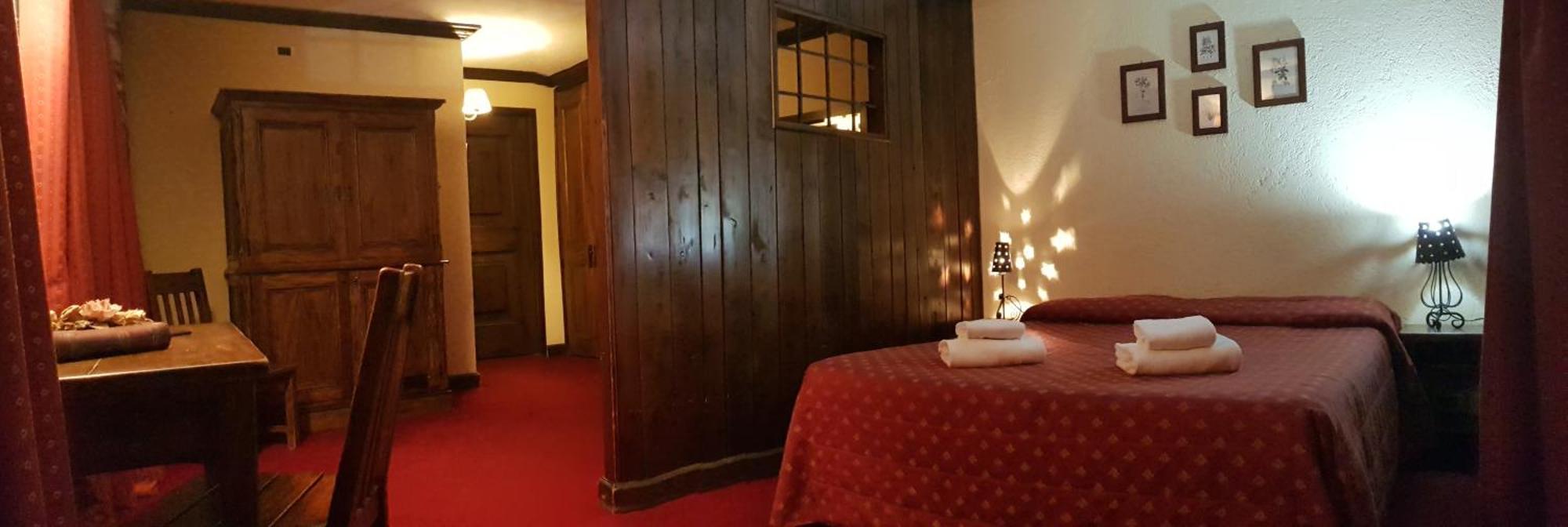 Hotel Tavernier كورمايور المظهر الخارجي الصورة